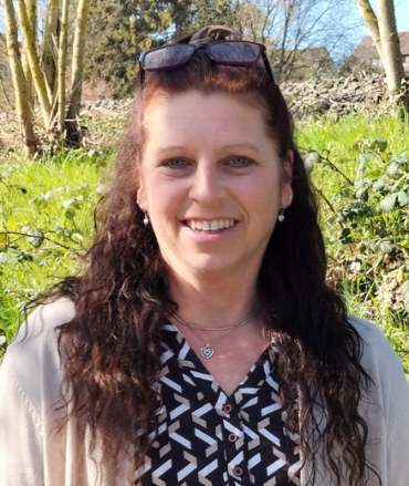 Elke Mockler - Einsatzleitung NBH Tel.: 06298/2331 e-mail: nbh@diakonie-moeckmuehl.de